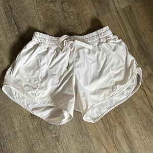 White lululemon Og hotty hots